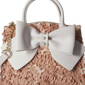 "FOR SHOW ONLY" LOOKING FOR MATCHING WALLET !!!!